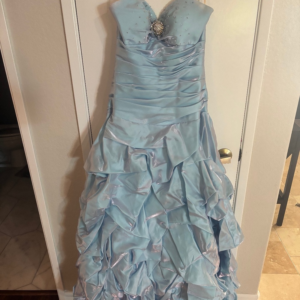 Strapless light blue Joli prom dress